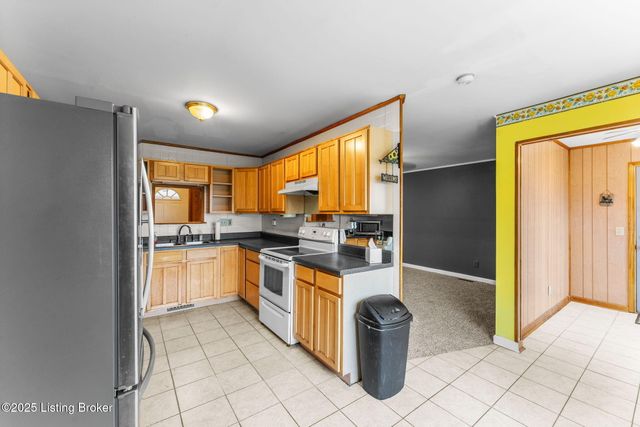 238 Sunfish Rd, Brownsville, KY 42210