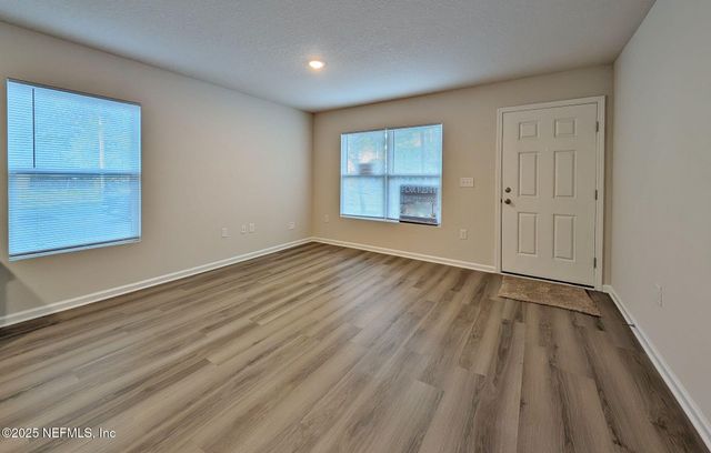 1443 18TH Street W 1, Jacksonville, FL 32209