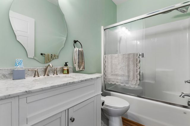1346 Mundys Landing Road, Versailles, KY 40383
