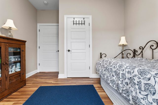 1346 Mundys Landing Road, Versailles, KY 40383