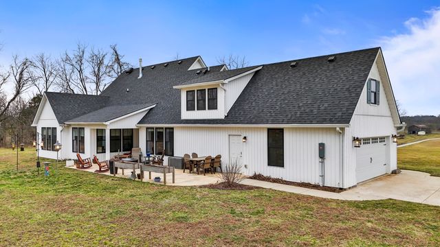 1346 Mundys Landing Road, Versailles, KY 40383