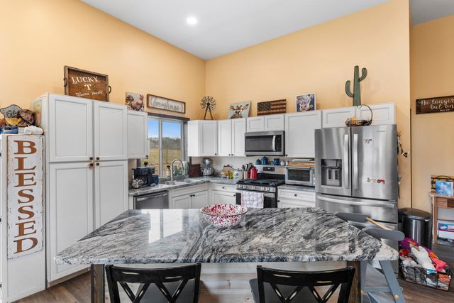 1346 Mundys Landing Road, Versailles, KY 40383