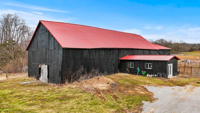 1346 Mundys Landing Road, Versailles, KY 40383