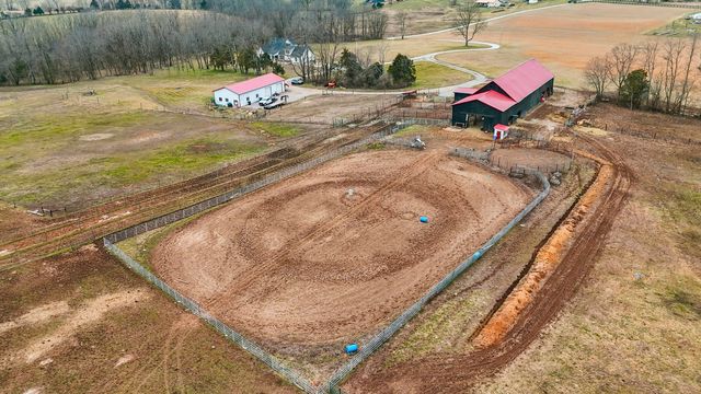 1346 Mundys Landing Road, Versailles, KY 40383