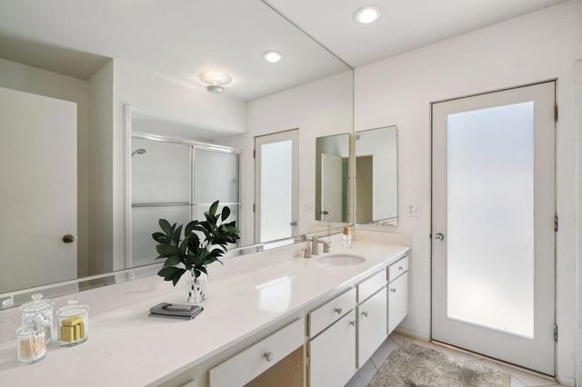 1540 E Sierra Way, Palm Springs, CA 92264