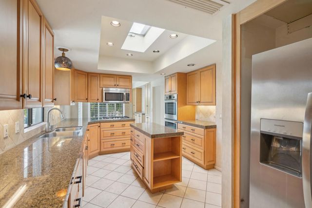 1540 E Sierra Way, Palm Springs, CA 92264