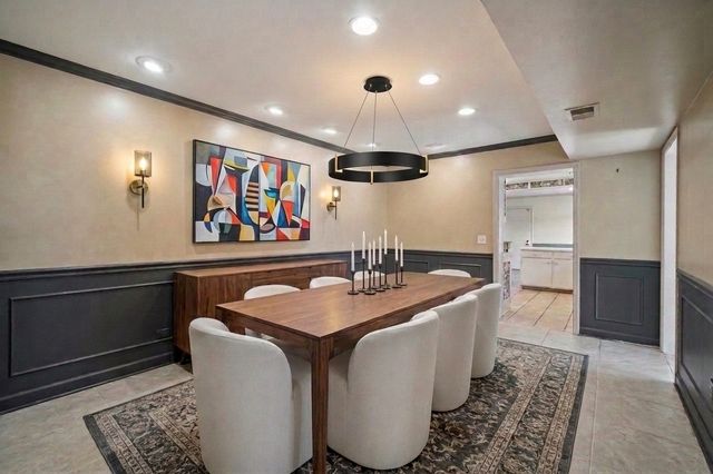 1466 Concorde Circle, Highland Park, IL 60035