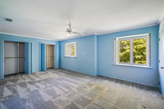 1466 Concorde Circle, Highland Park, IL 60035