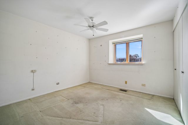 1466 Concorde Circle, Highland Park, IL 60035
