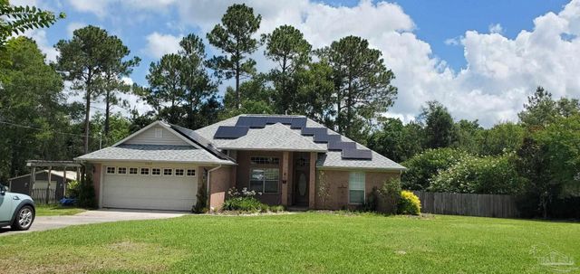 5565 Whispering Woods Dr, Pace, FL 32571
