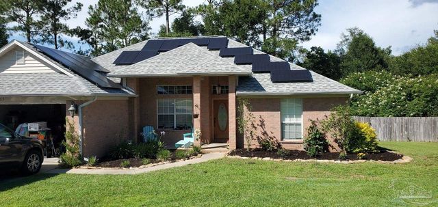 5565 Whispering Woods Dr, Pace, FL 32571