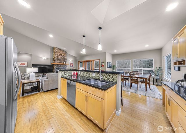 4459 Castlerock Drive, Blaine, WA 98230