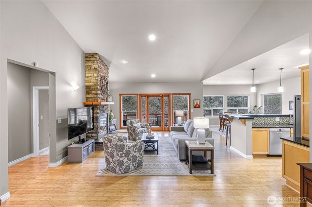 4459 Castlerock Drive, Blaine, WA 98230