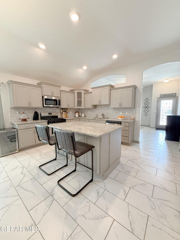 309 SAMUEL VISTA Street, El Paso, TX 79928