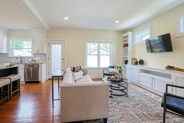 3004 Springer Avenue, Cincinnati, OH 45208