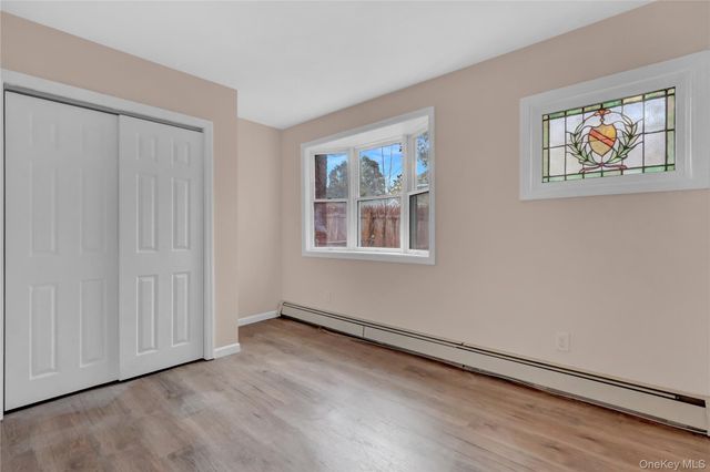 11 Island Road, Sound Beach, NY 11789