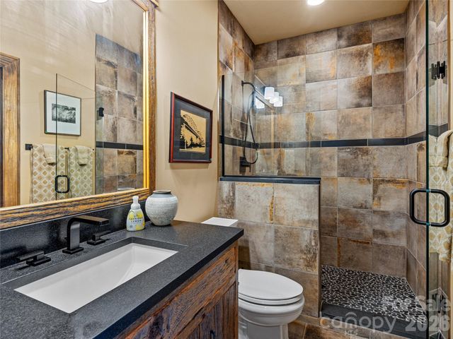 64 Bee Tree Way, Lake Toxaway, NC 28747