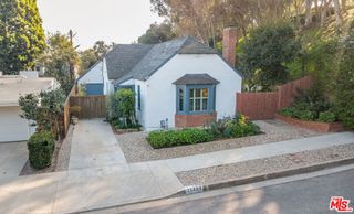11450 Bolas Street, Los Angeles, CA 90049