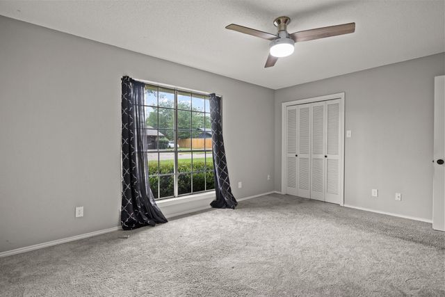 105 Kent Drive, Pittsburg, TX 75686