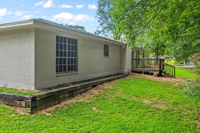 105 Kent Drive, Pittsburg, TX 75686