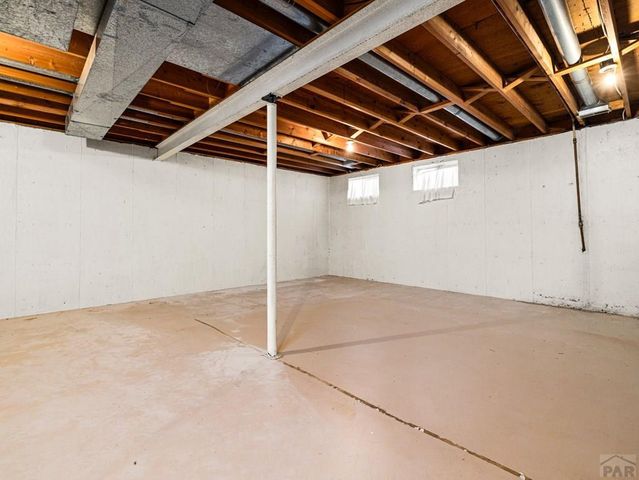 27313 Habana Rd, Pueblo, CO 81006