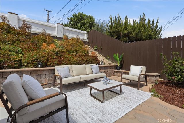 5123 Willow Wood, Rolling Hills Estates, CA 90274
