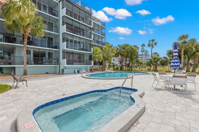 1848 SHORE DRIVE S 402, South Pasadena, FL 33707