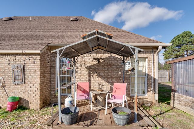 192 Southbrook Drive, Byhalia, MS 38611