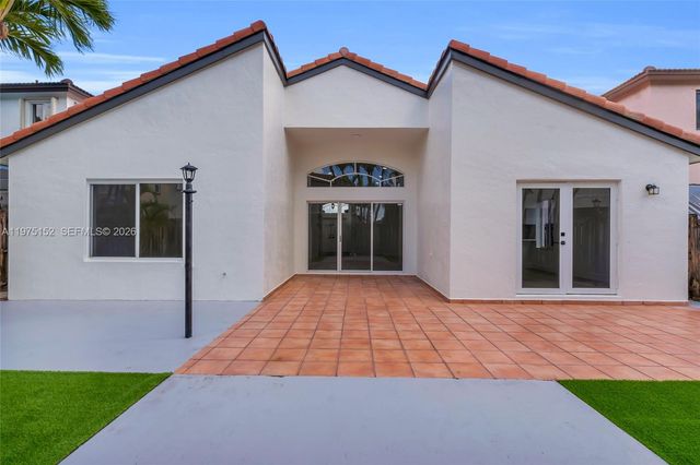 16333 SW 68th Ter, Miami, FL 33193