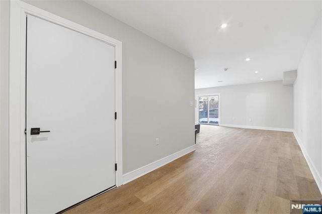 138-140A Weigands Lane, Secaucus, NJ 07094