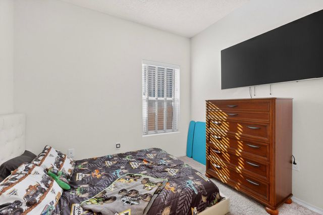 890 Fire Wheel Loop, Los Lunas, NM 87031