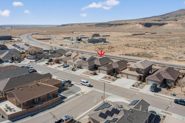 890 Fire Wheel Loop, Los Lunas, NM 87031