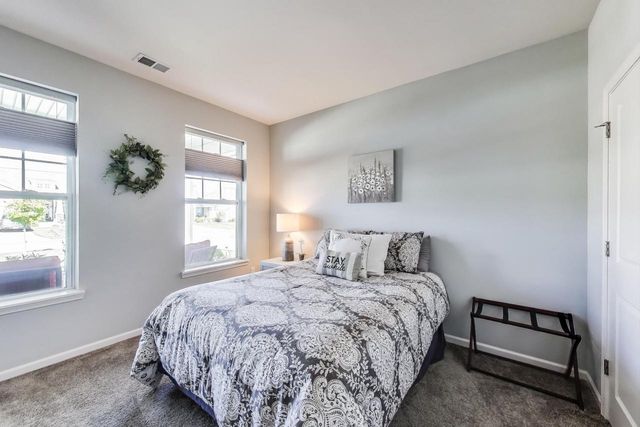 311 Bowing WAY, Lake Geneva, WI 53147