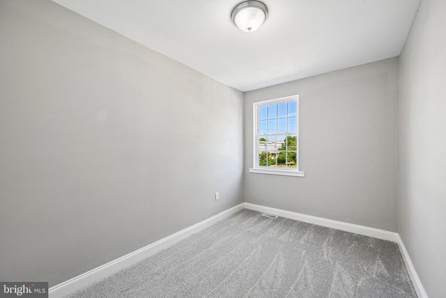 628 ROUNDVIEW RD, Baltimore, MD 21225