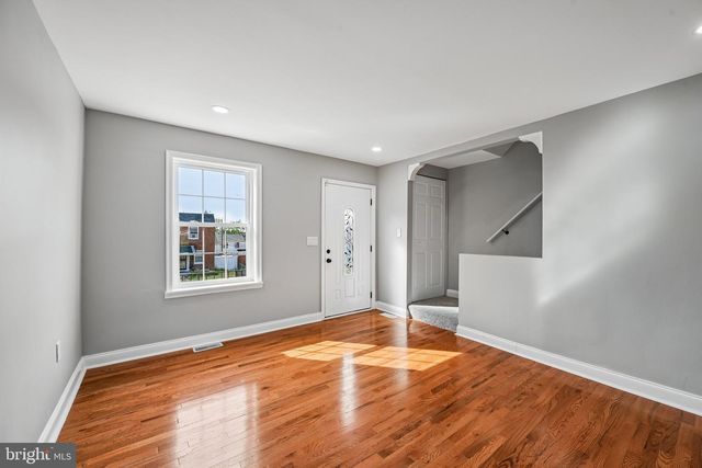 628 ROUNDVIEW RD, Baltimore, MD 21225