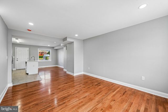 628 ROUNDVIEW RD, Baltimore, MD 21225