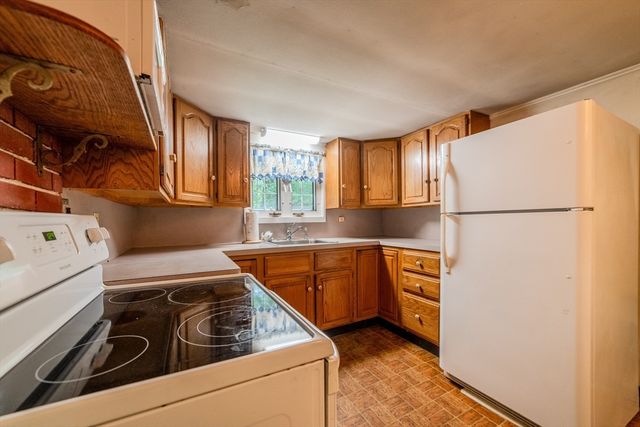 20 Bryant St, Dartmouth, MA 02747
