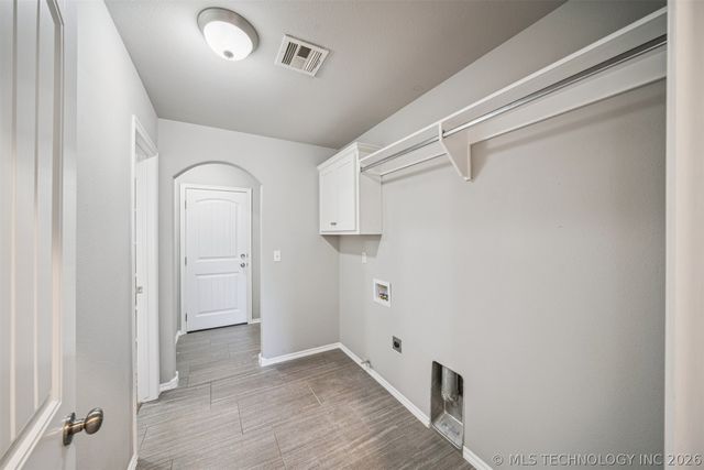 1006 W Missouri Avenue, Claremore, OK 74019