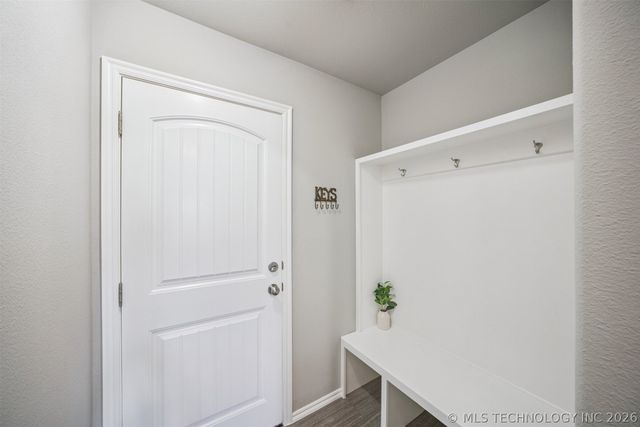 1006 W Missouri Avenue, Claremore, OK 74019