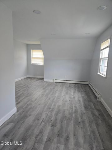 423 3rd Street, Albany, NY 12206