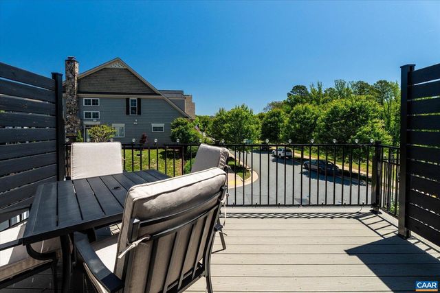 1020 OLD TRAIL DR, Crozet, VA 22932