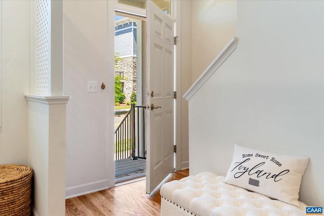 1020 OLD TRAIL DR, Crozet, VA 22932