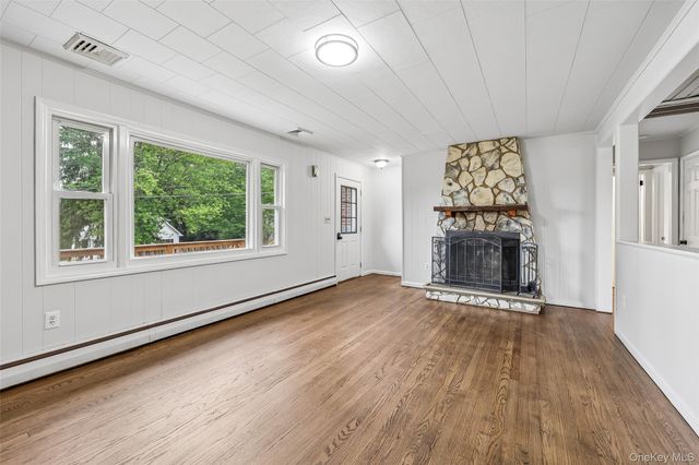 14 Highview Avenue, Florida, NY 10921