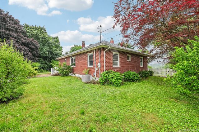 14 Highview Avenue, Florida, NY 10921