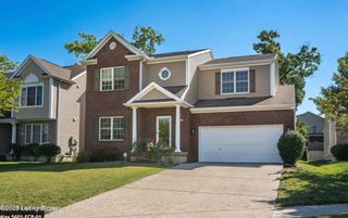 5601 Red Crested Way, Louisville, KY 40218