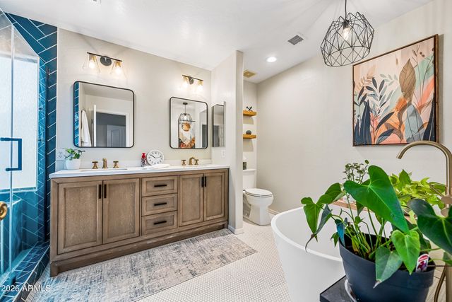 12734 W CHEERY LYNN Road, Avondale, AZ 85392