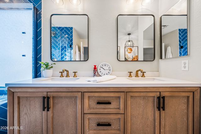 12734 W CHEERY LYNN Road, Avondale, AZ 85392