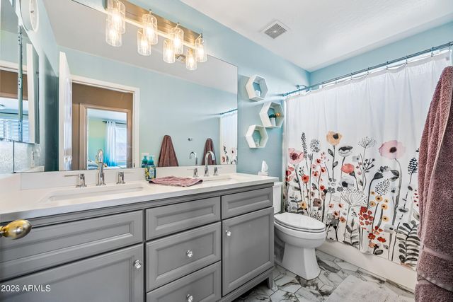 12734 W CHEERY LYNN Road, Avondale, AZ 85392