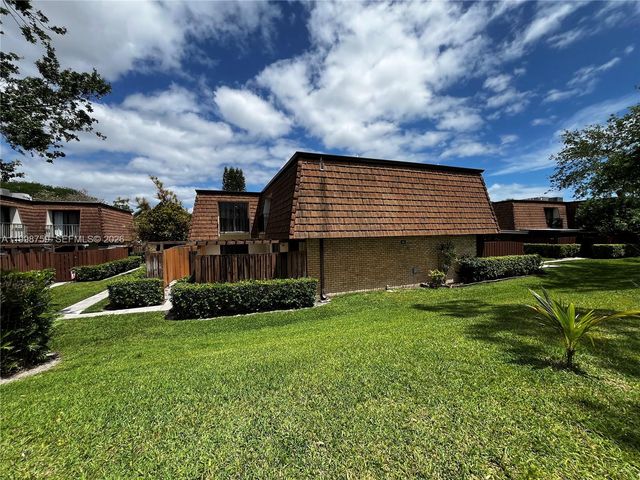 1026 10th Lane, Greenacres, FL 33463