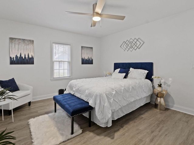 7018 W Hampton AVENUE, Milwaukee, WI 53218